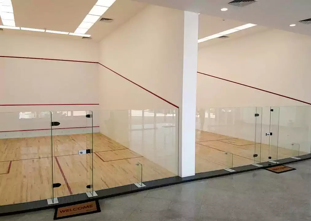 إنشاء ملاعب اسكواش