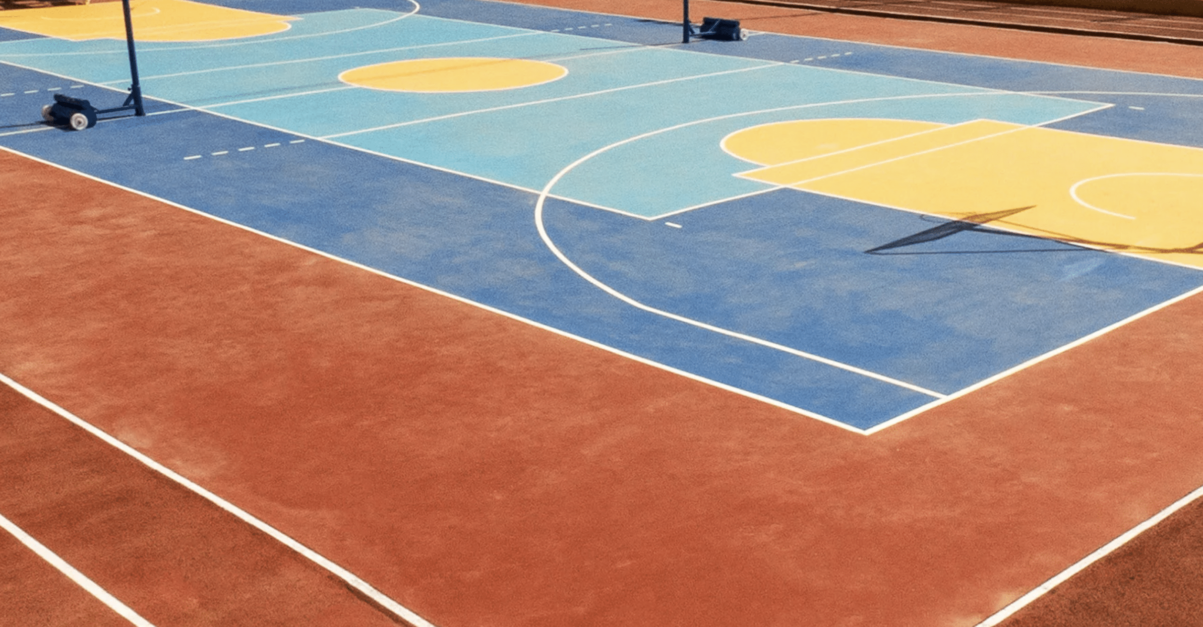 انشاء ملاعب متعددة