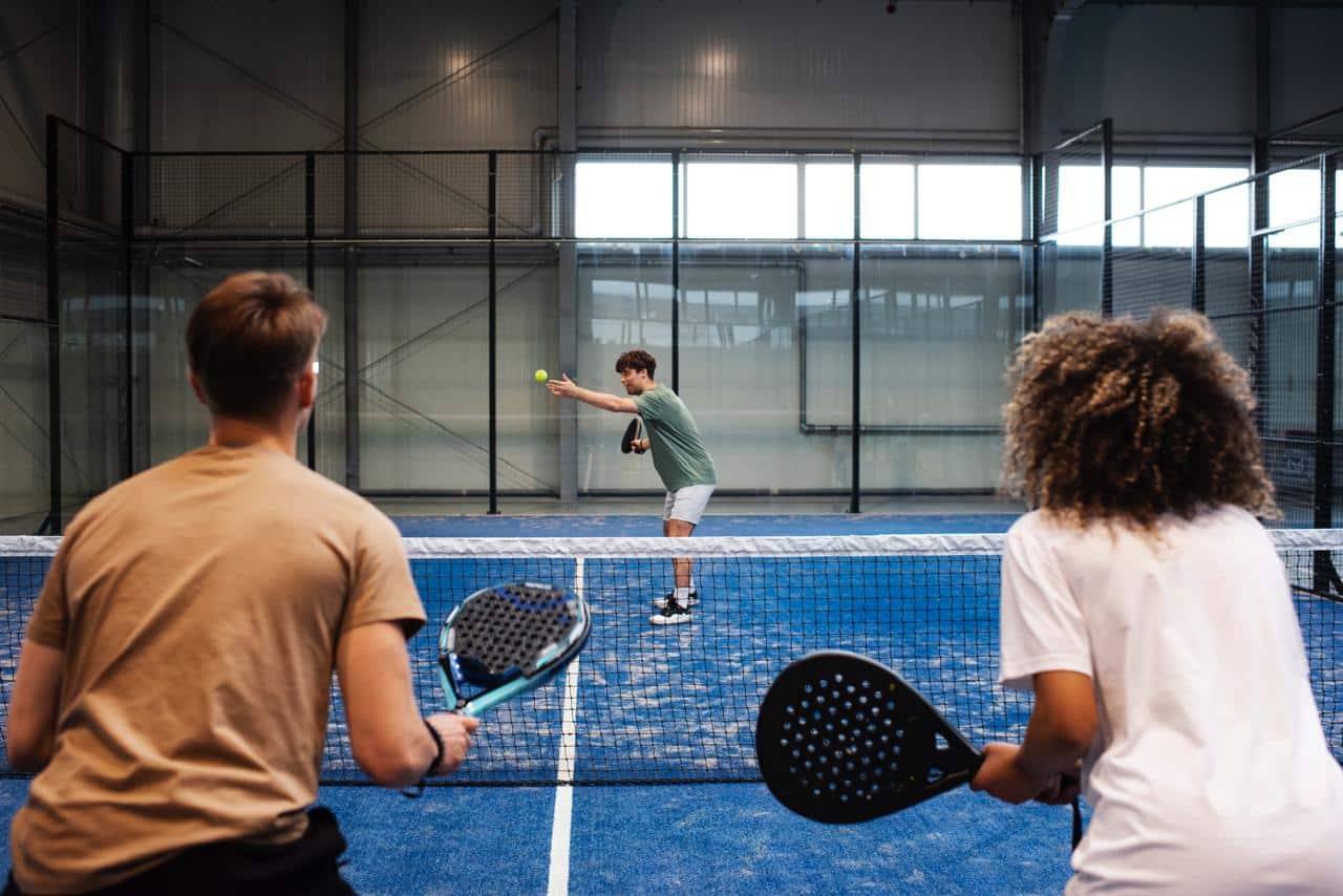 تكلفة انشاء ملعب بادل